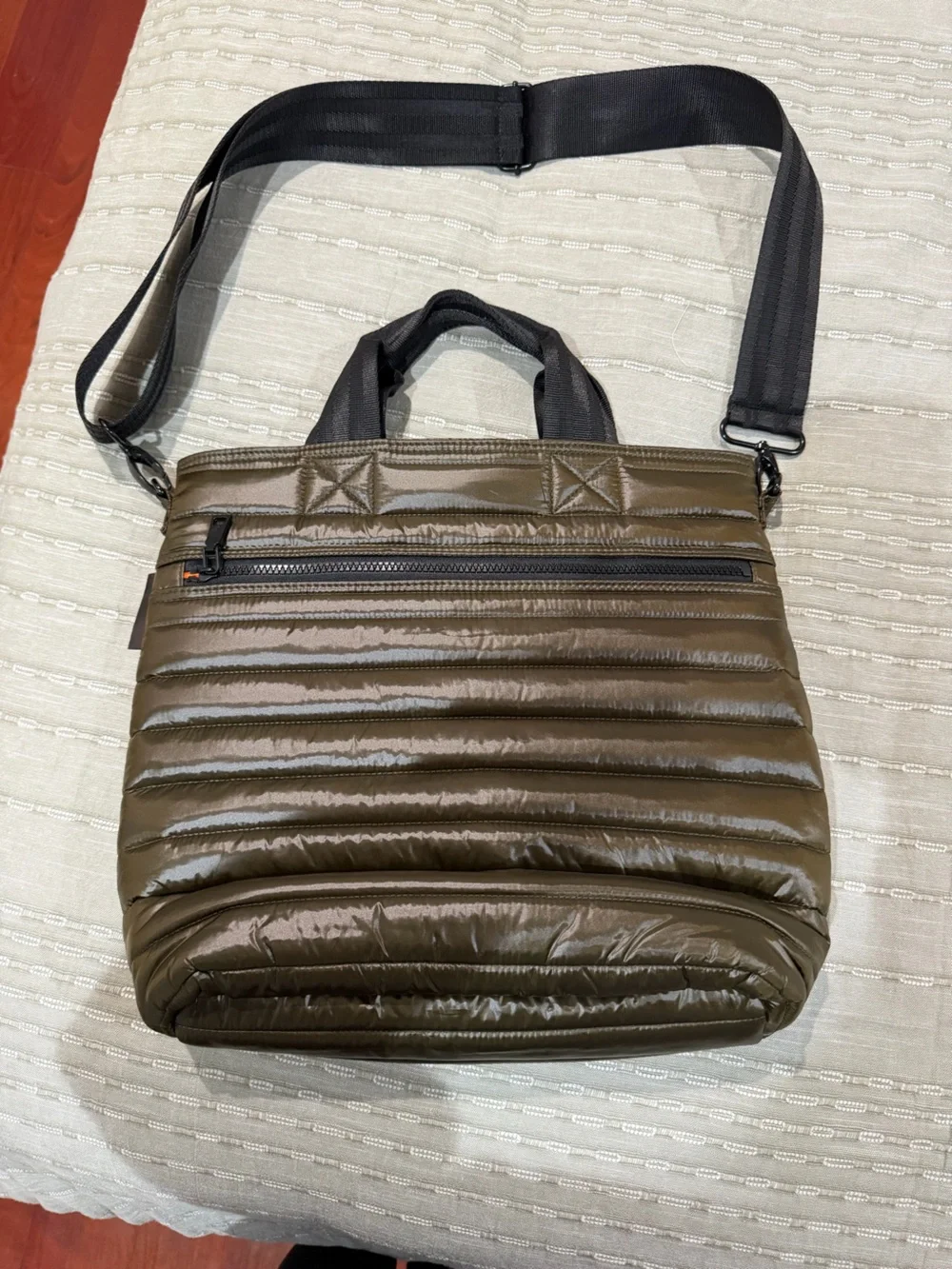 THINK ROYLN Quilted Puffer Crossbody Tote - Olive